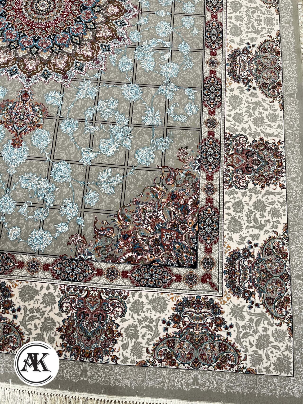 فرش 700 شانه اهورا فیلی