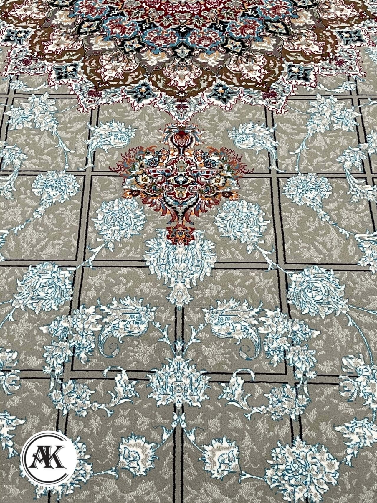 فرش 700 شانه اهورا فیلی