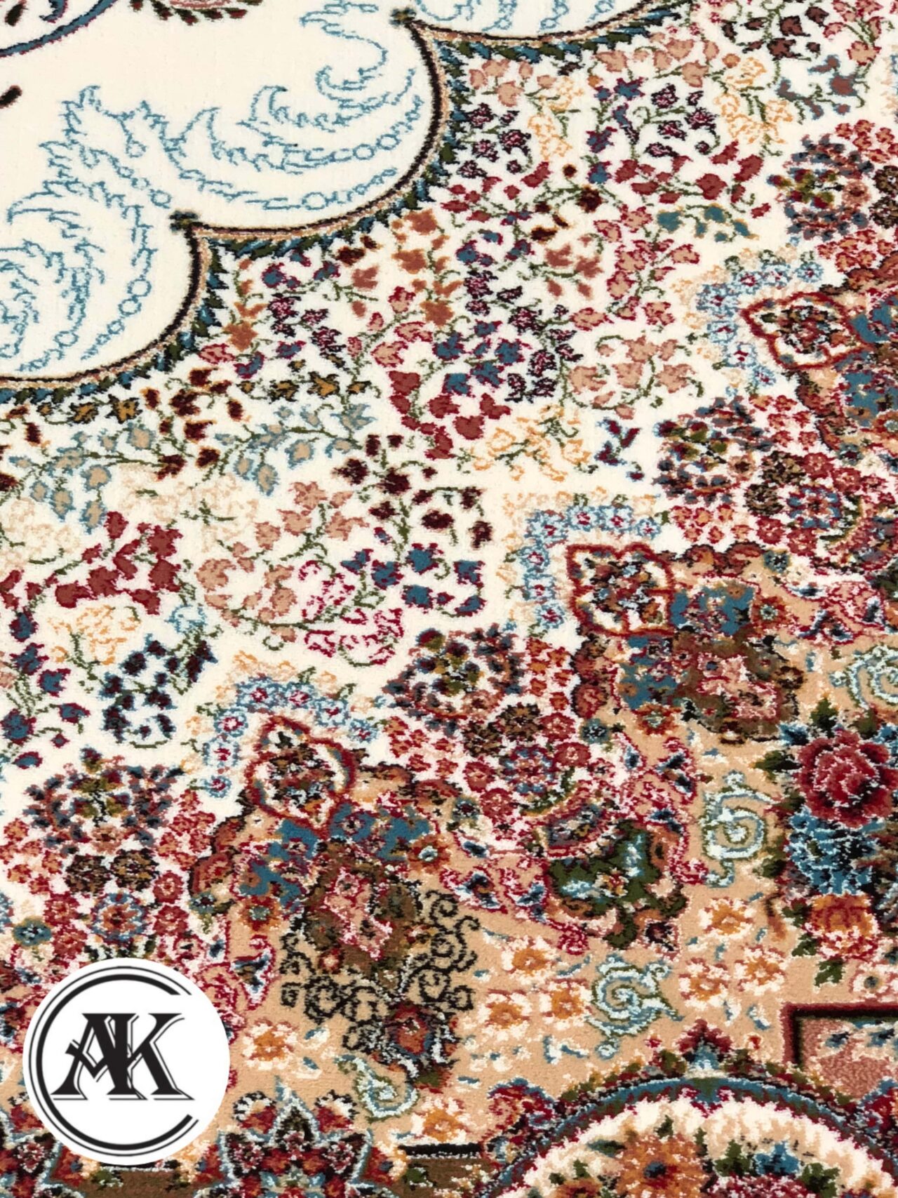 فرش 700 شانه آریا مهر کرم