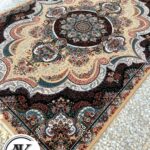 فرش 700 شانه شهیاد بادامی