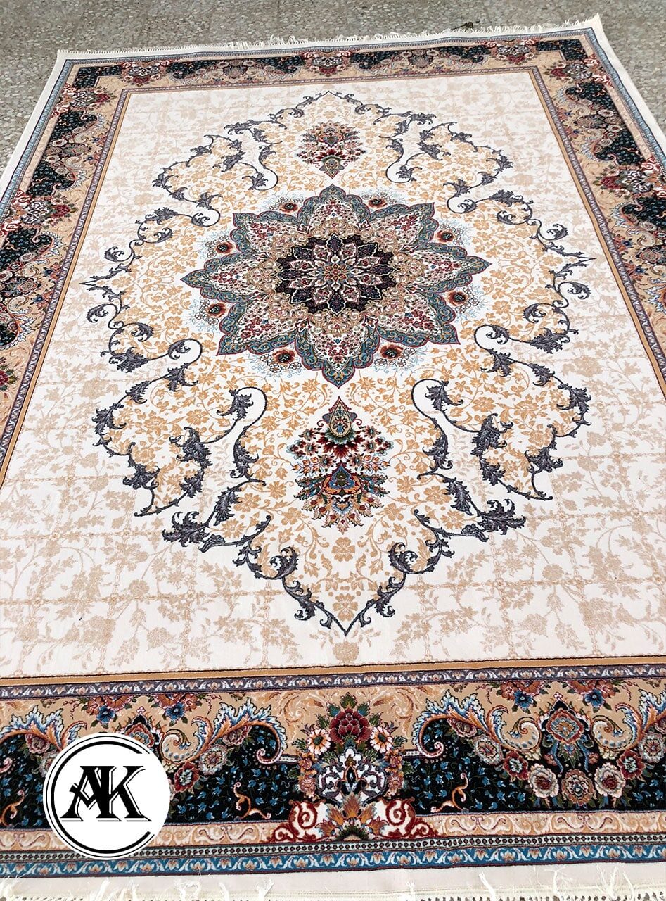 فرش 700 شانه هیوا کرم