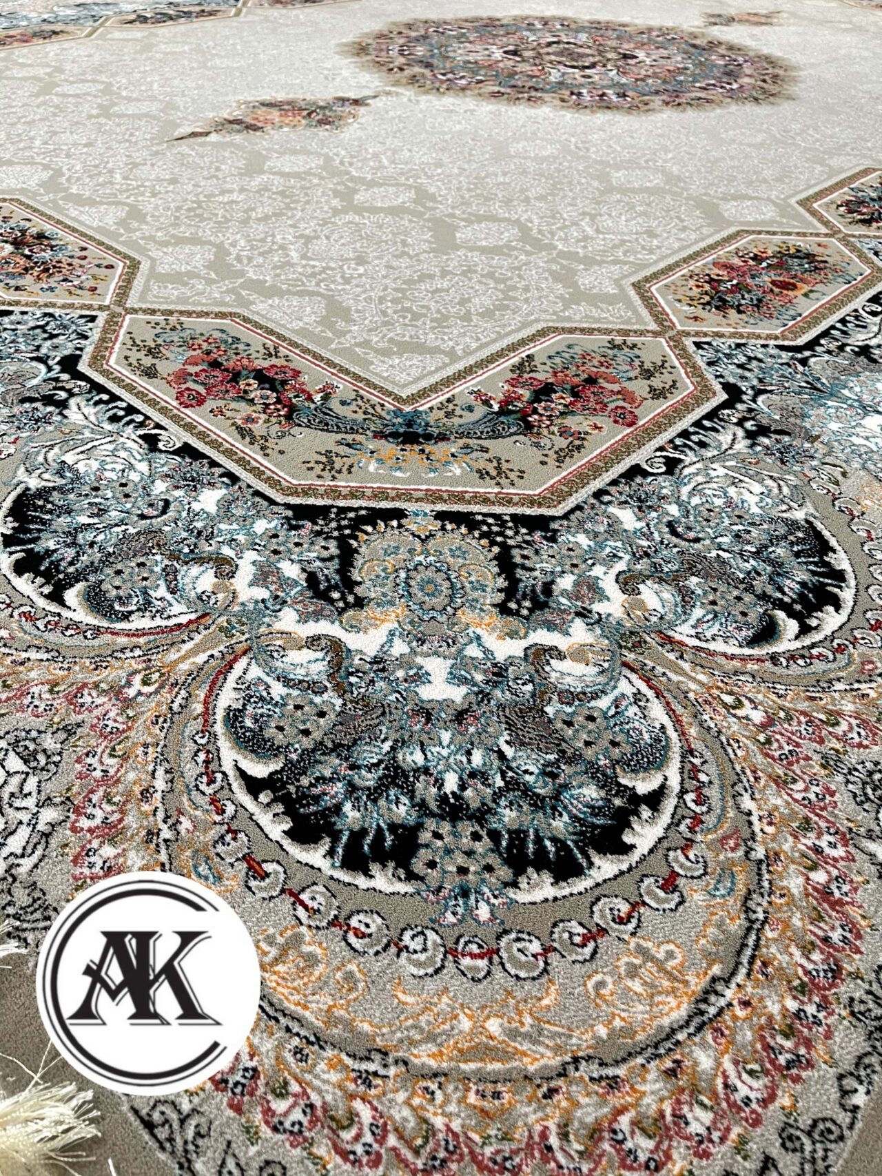 فرش 700 شانه هالیدی فیلی