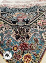 فرش 700 شانه فردوس کرم با نخ اکریلیک 2