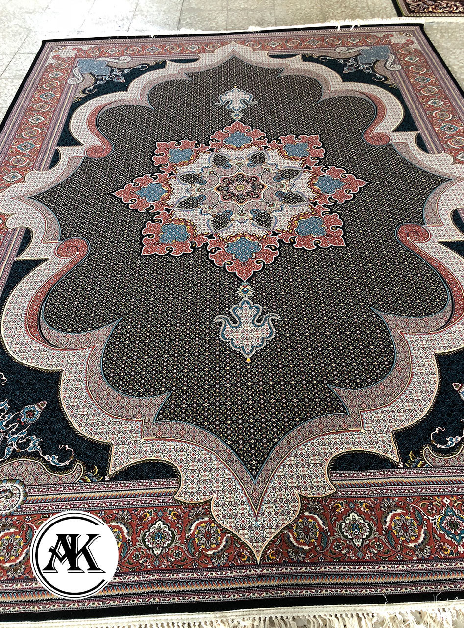 فرش 700 شانه ماهی کاسپین سرمه_ای با نخ اکریلیک 1