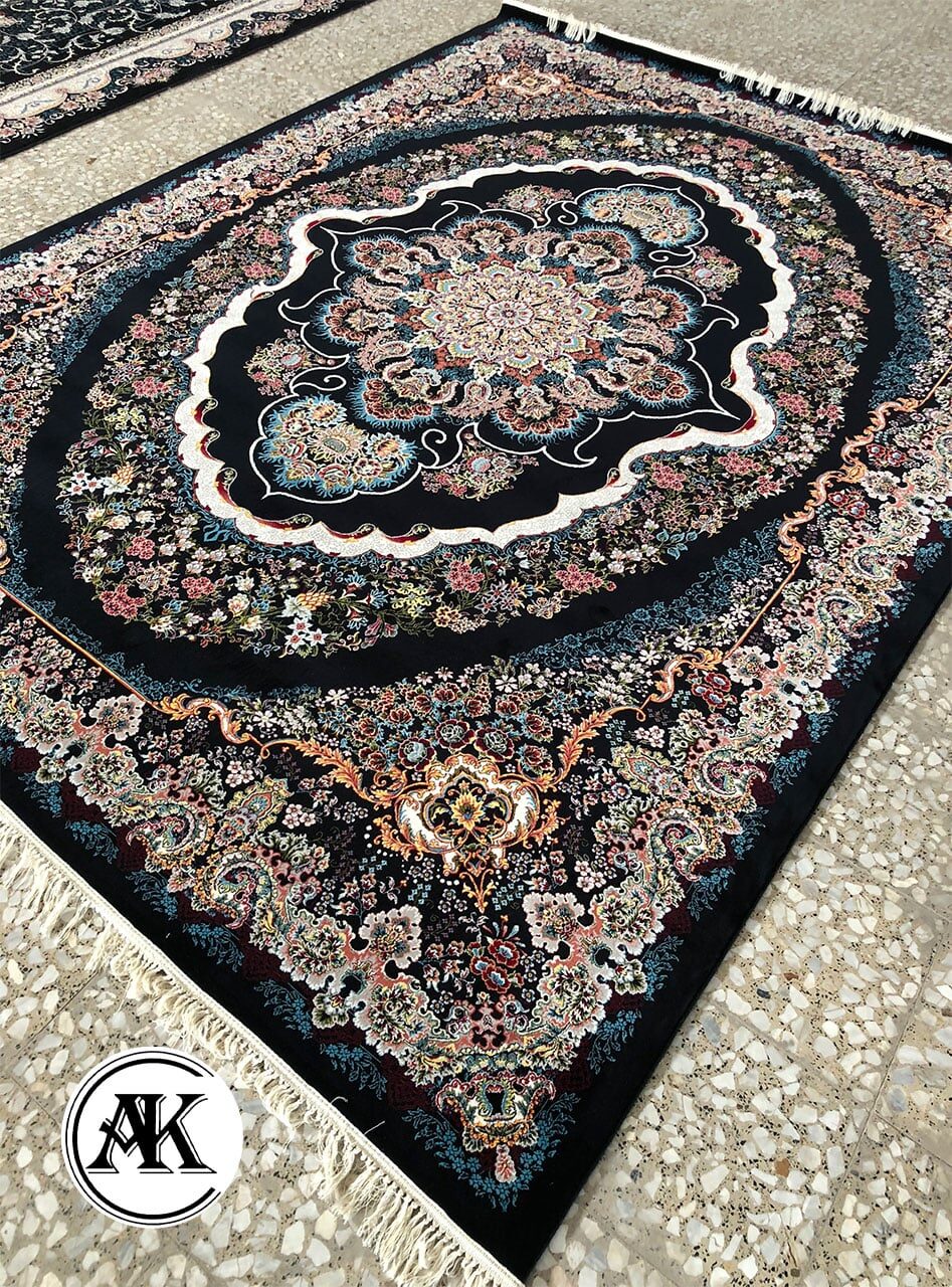 فرش 700 شانه نگین سرمه_ای با نخ اکریلیک