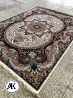 فرش 700 شانه چیچک کرم با نخ اکریلیک