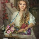 تابلو دخترک گل فروش