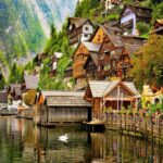 تابلو دهکده ساحلی