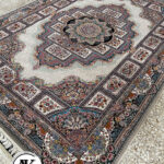 فرش 700 شانه حوض نقره فیلی با نخ اکریلیک (1)