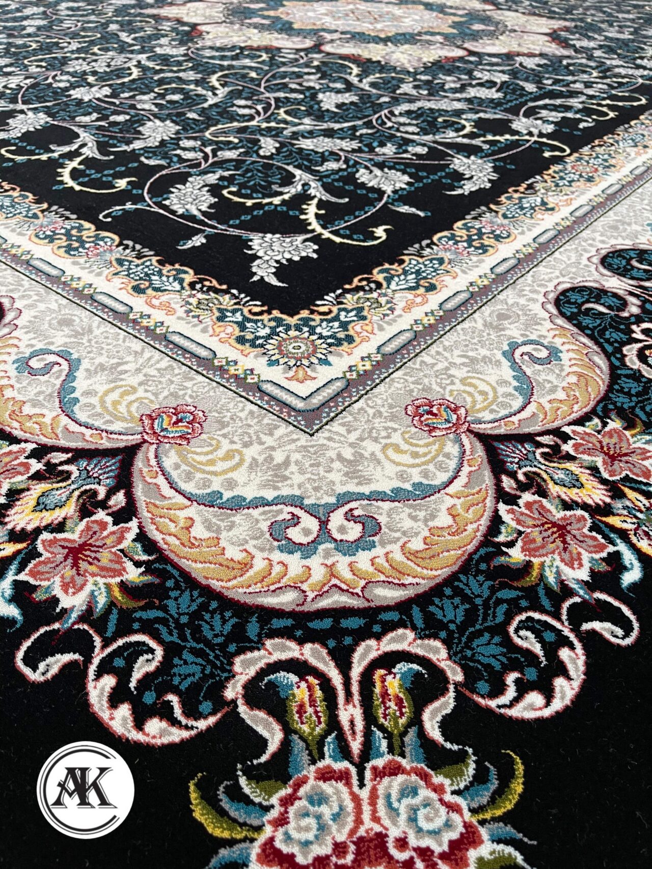 فرش 700 شانه صنوبر سرمه_ای با نخ اکریلیک (1)