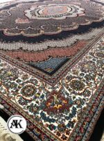 فرش 700 شانه ماهی موج سرمه ای با نخ اکریلیک (1)