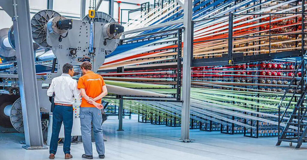 آشنایی با انواع دستگاه های بافت فرش ماشینی