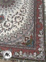 فرش 700 شانه طاووس کرم با نخ اکریلیک (3)