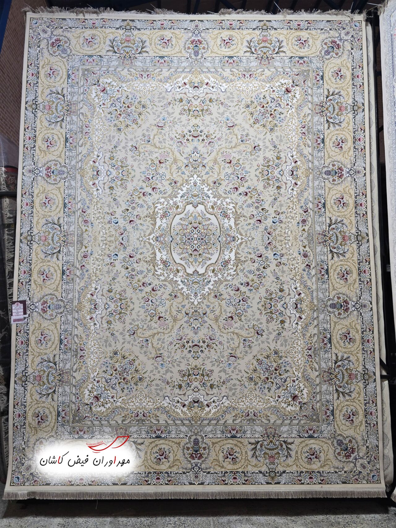 فرش 1500 شانه باغ بهشت کرم (1)