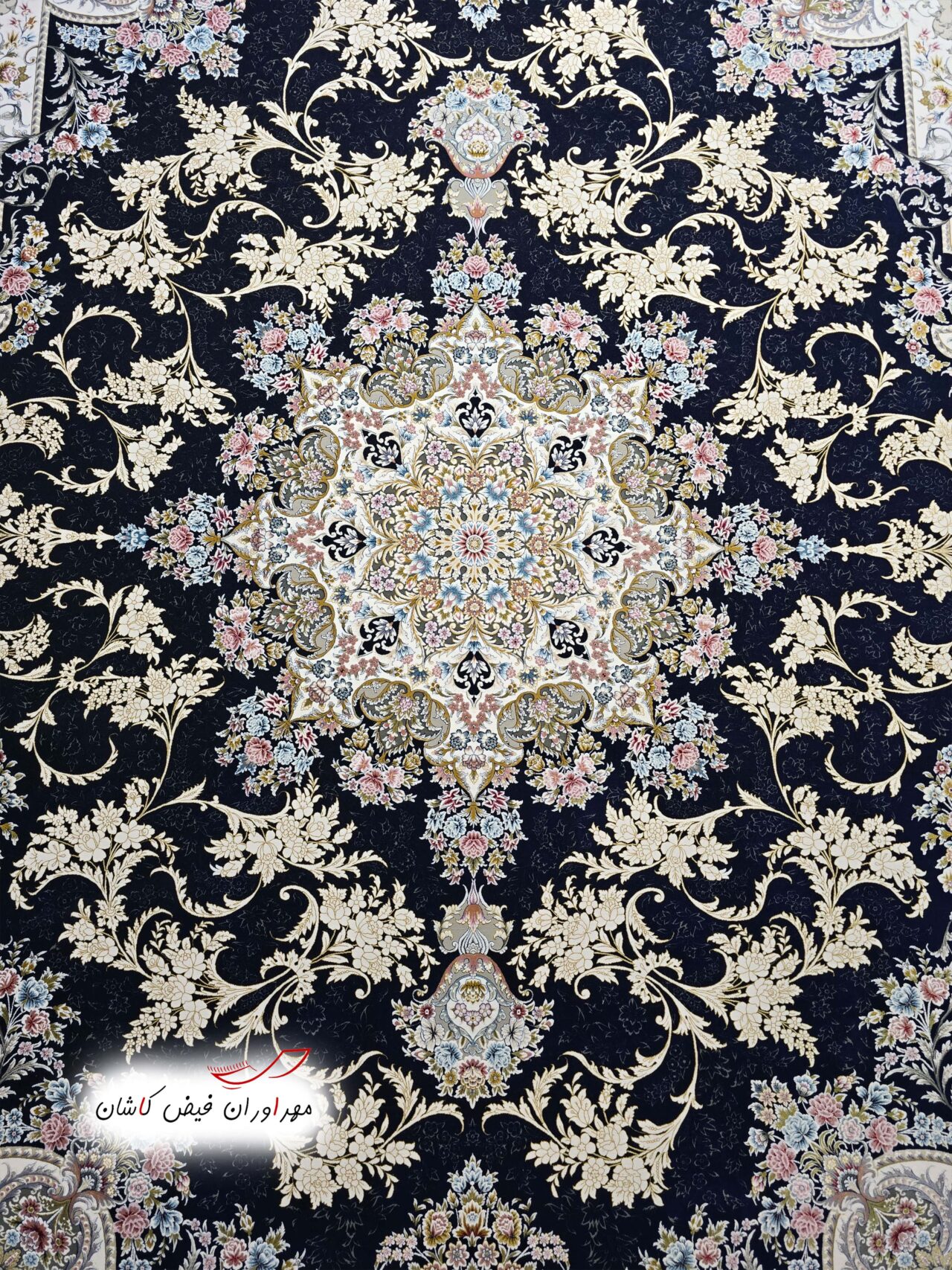 فرش 1500 شانه بهار سرمه‌ای (3)