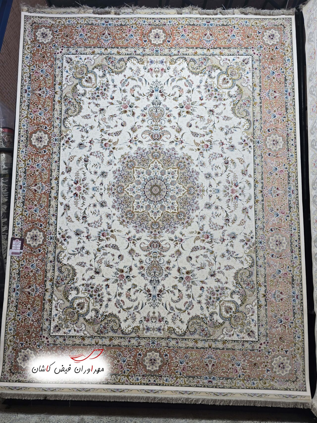 فرش 1500 شانه گلریس سفید