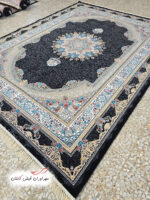 فرش 700 شانه طاق بستان سرمه‌ای پالت فیلی دلفینی ورژن (1)