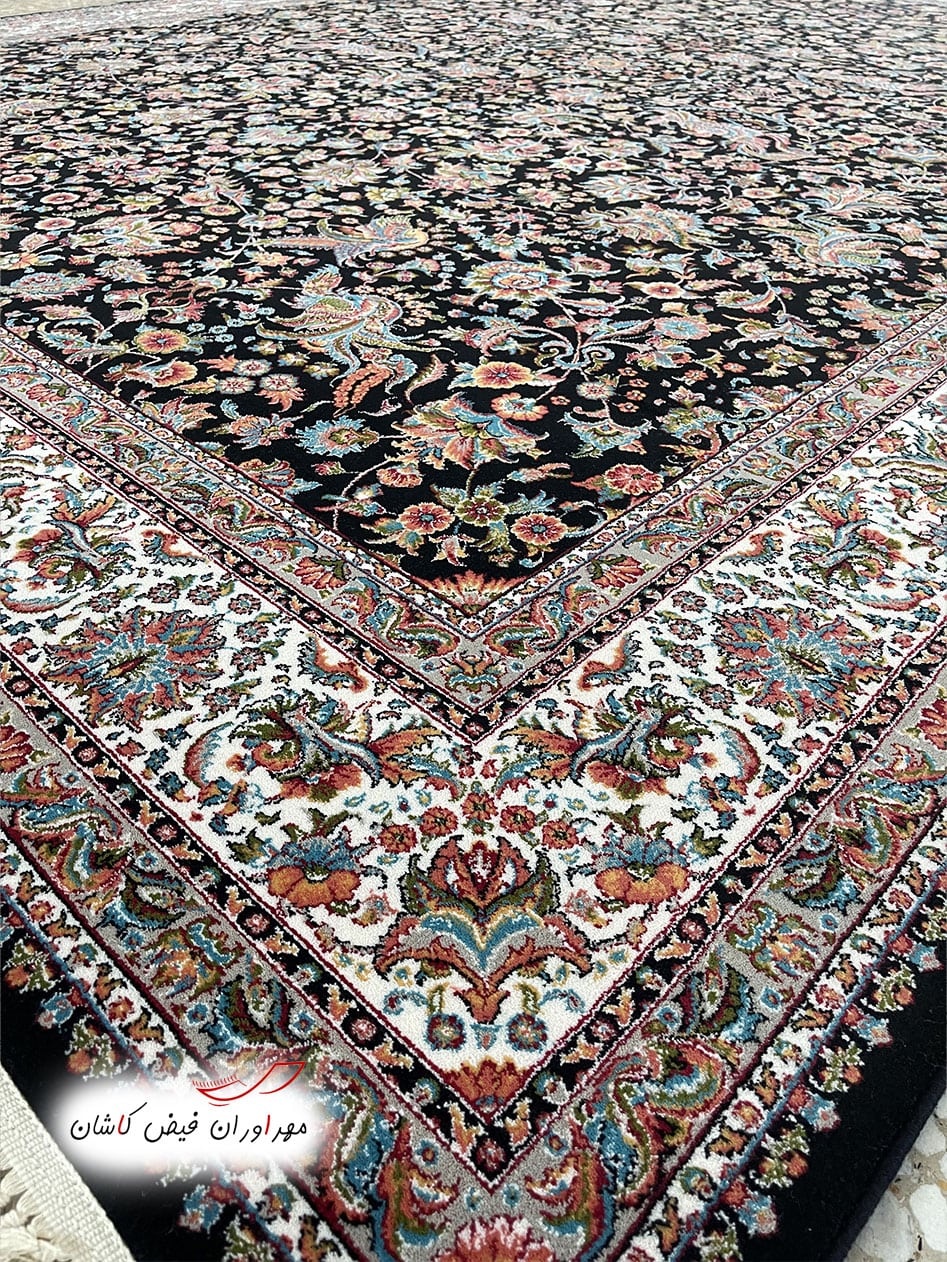 فرش 700 شانه گل مرغ سرمه‌ای ورژن (2)