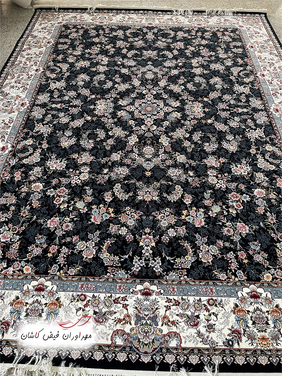 فرش 700 شانه آرمیتا سرمه‌ای با نخ اکریلیک (3)