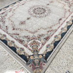 فرش 700 شانه آیسان فیلی با نخ اکریلیک (1)