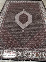 فرش 700 شانه بیجار سرمه‌ای با نخ اکریلیک (3)