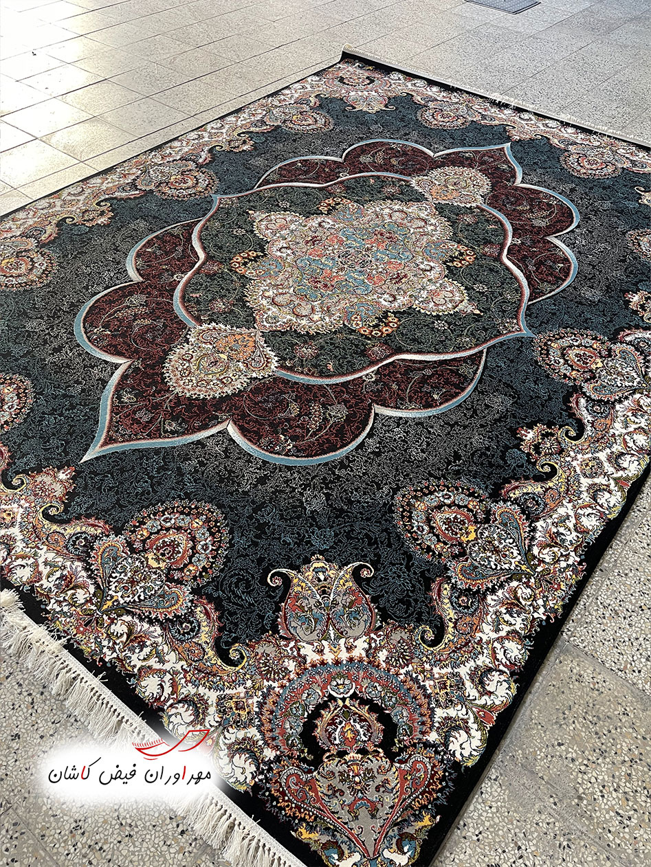 فرش 700 شانه پانیذ سرمه‌ای با نخ اکریلیک (1)